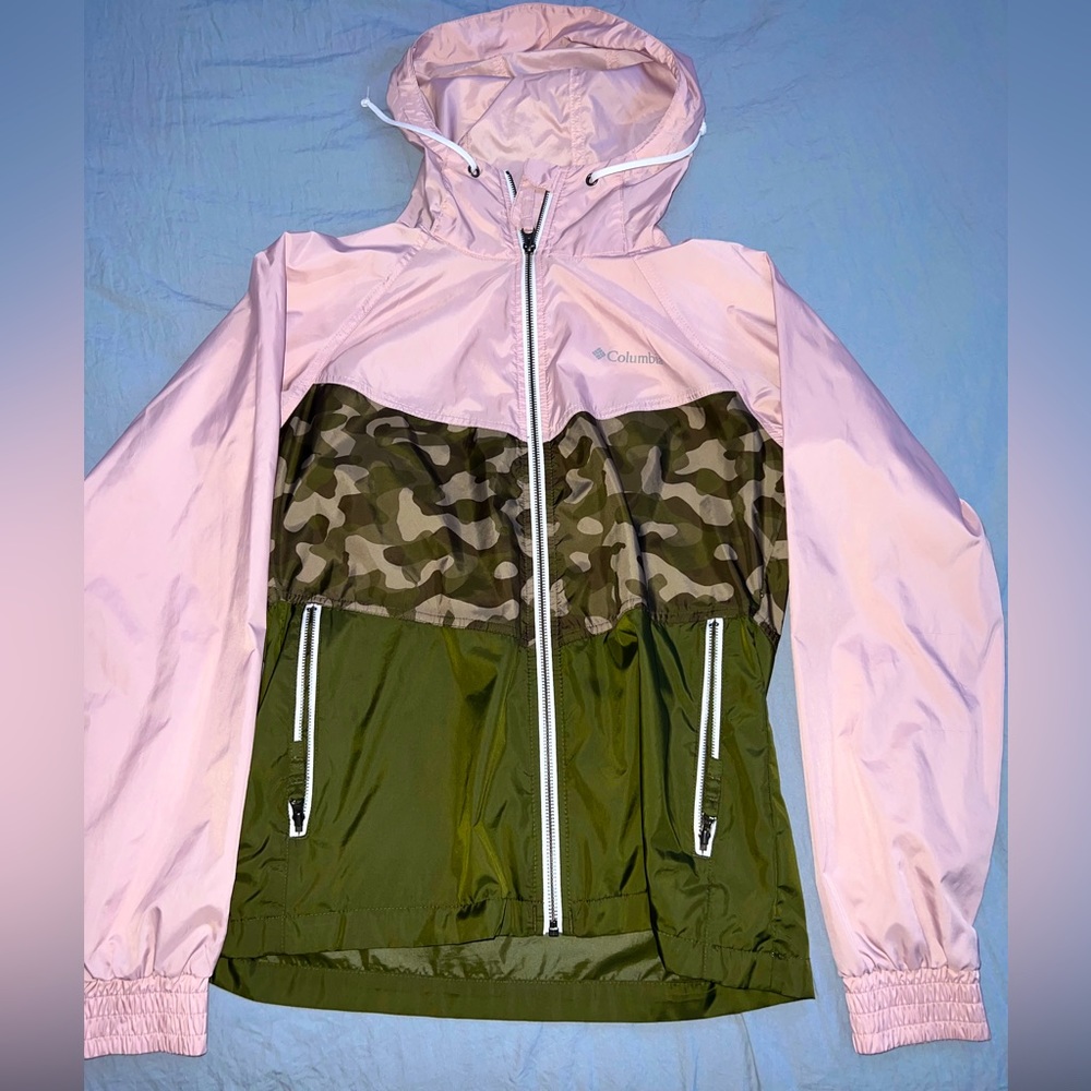 Columbia wind/rain jacket (Size XS)